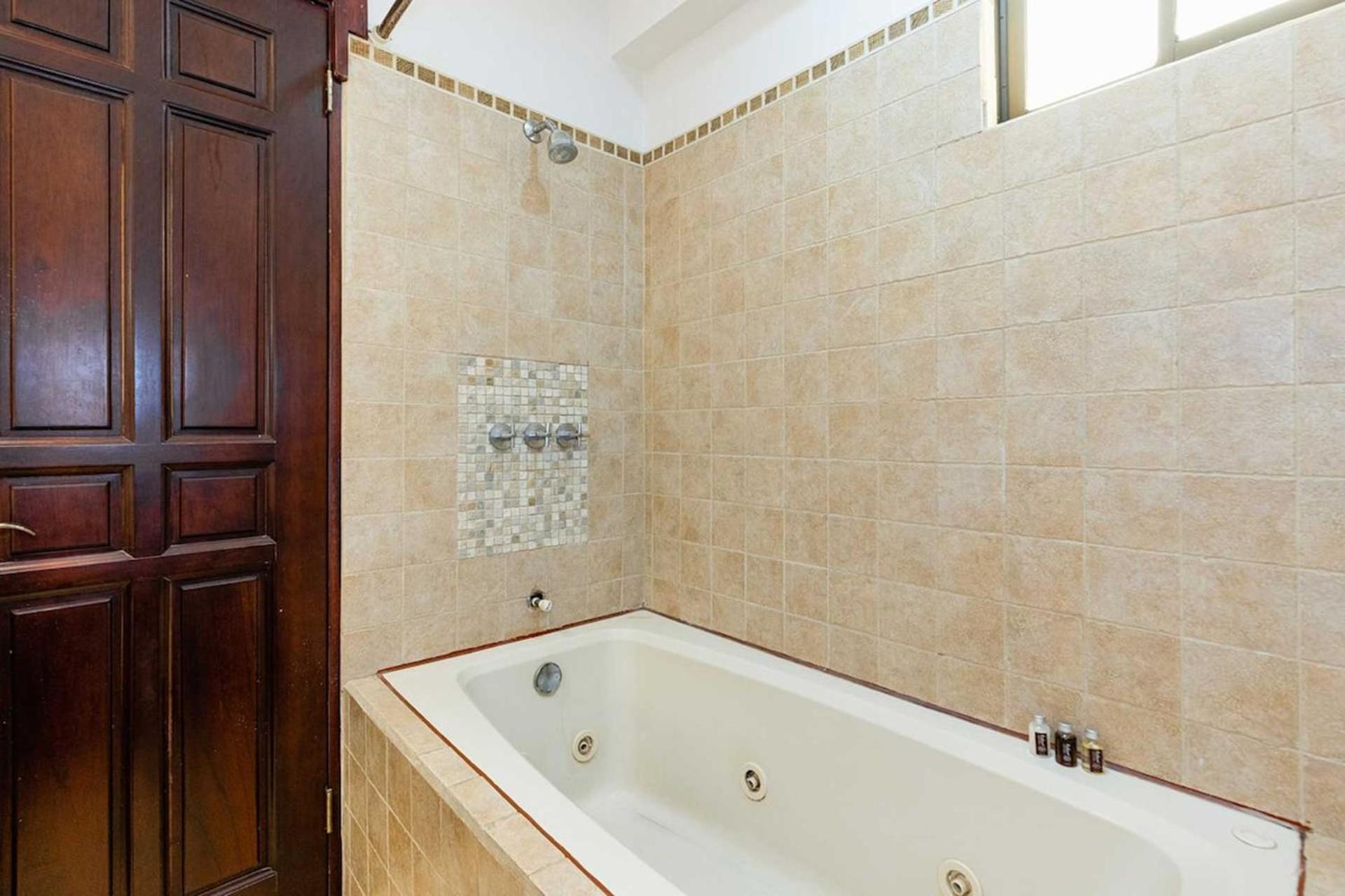 Villa Newly Remodeled Unit In Flamingo With Sweeping Ocean Views From Big Terrace Playa Flamingo Exterior foto